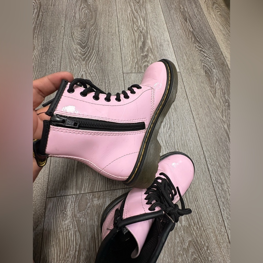 Dr.Martens 1460 pastel Pink Kids Boots - Picture 3 of 12